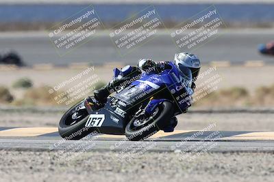media/Oct-05-2025-CVMA (Sun) [[beeef4f201]]/Race 2-Supersport Middleweight/
